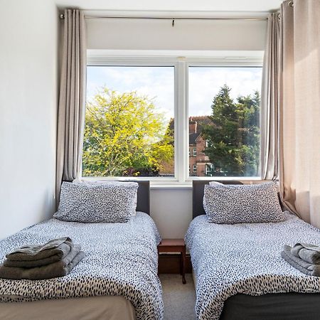 Modern 2 Bedroom Apartment In Mitcham, London Εξωτερικό φωτογραφία