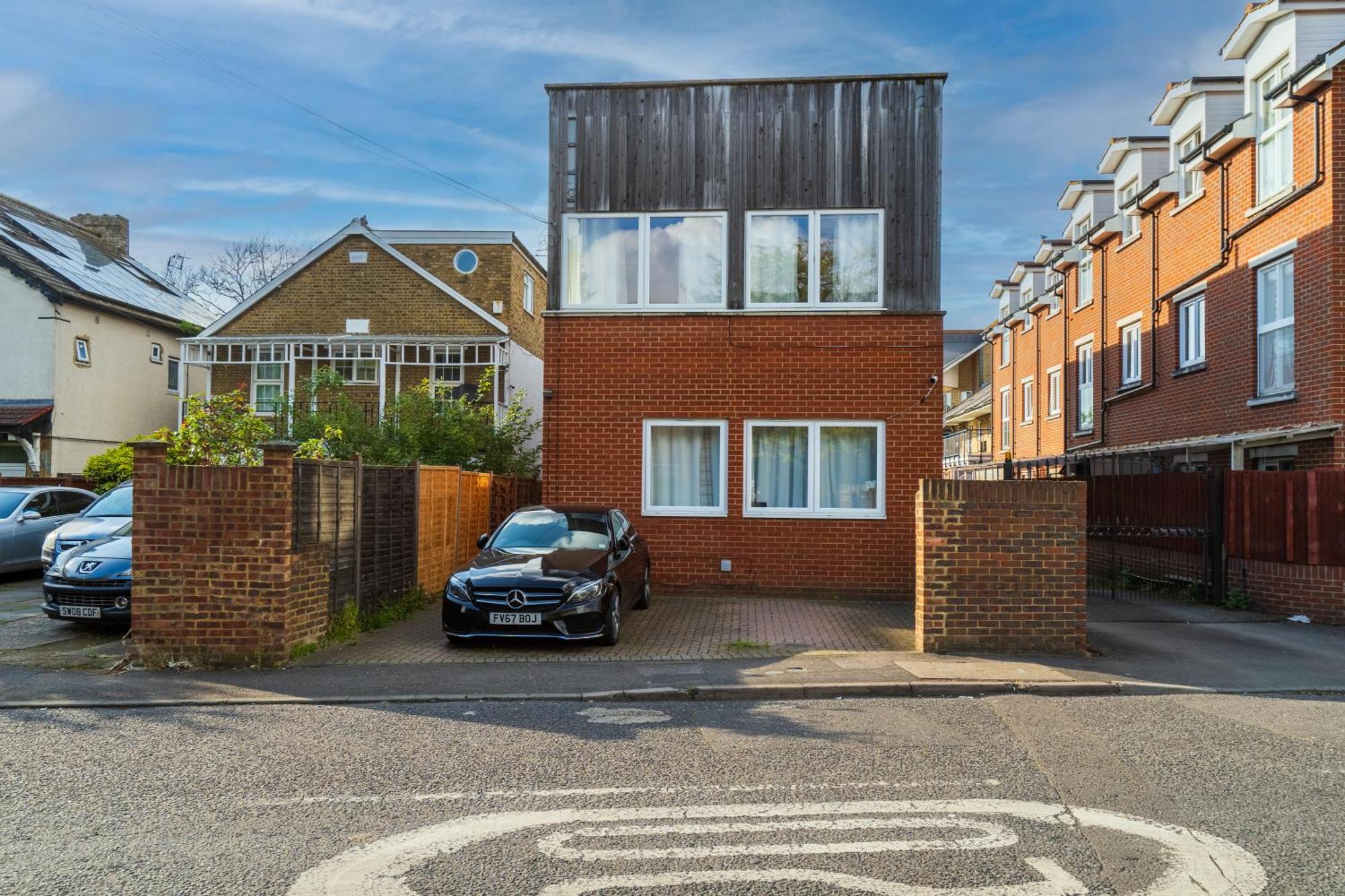 Modern 2 Bedroom Apartment In Mitcham, London Εξωτερικό φωτογραφία