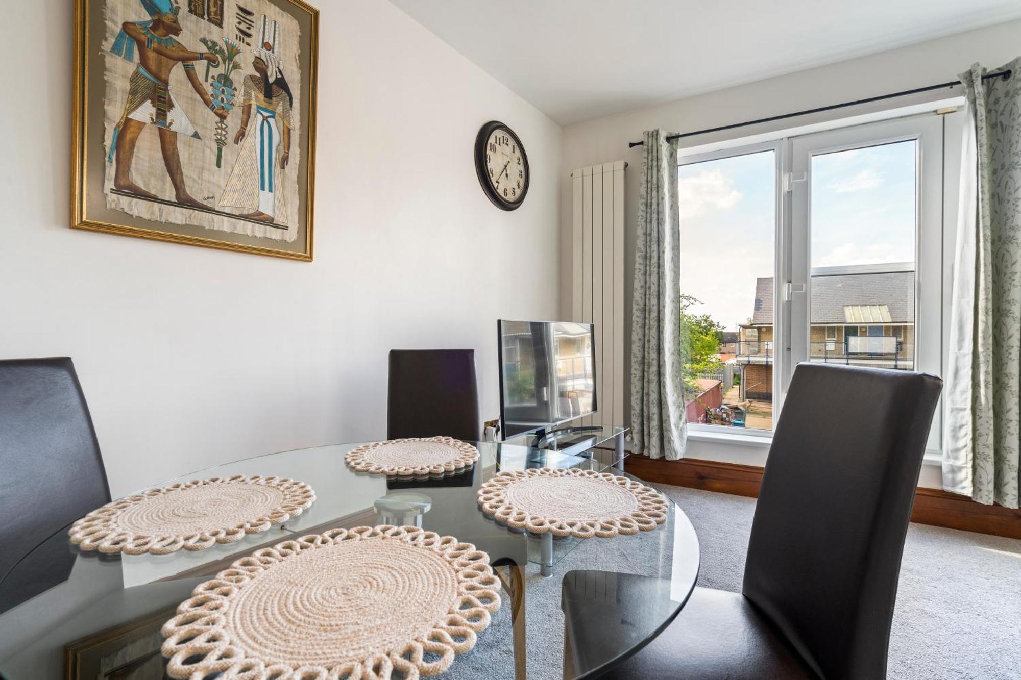 Modern 2 Bedroom Apartment In Mitcham, London Εξωτερικό φωτογραφία