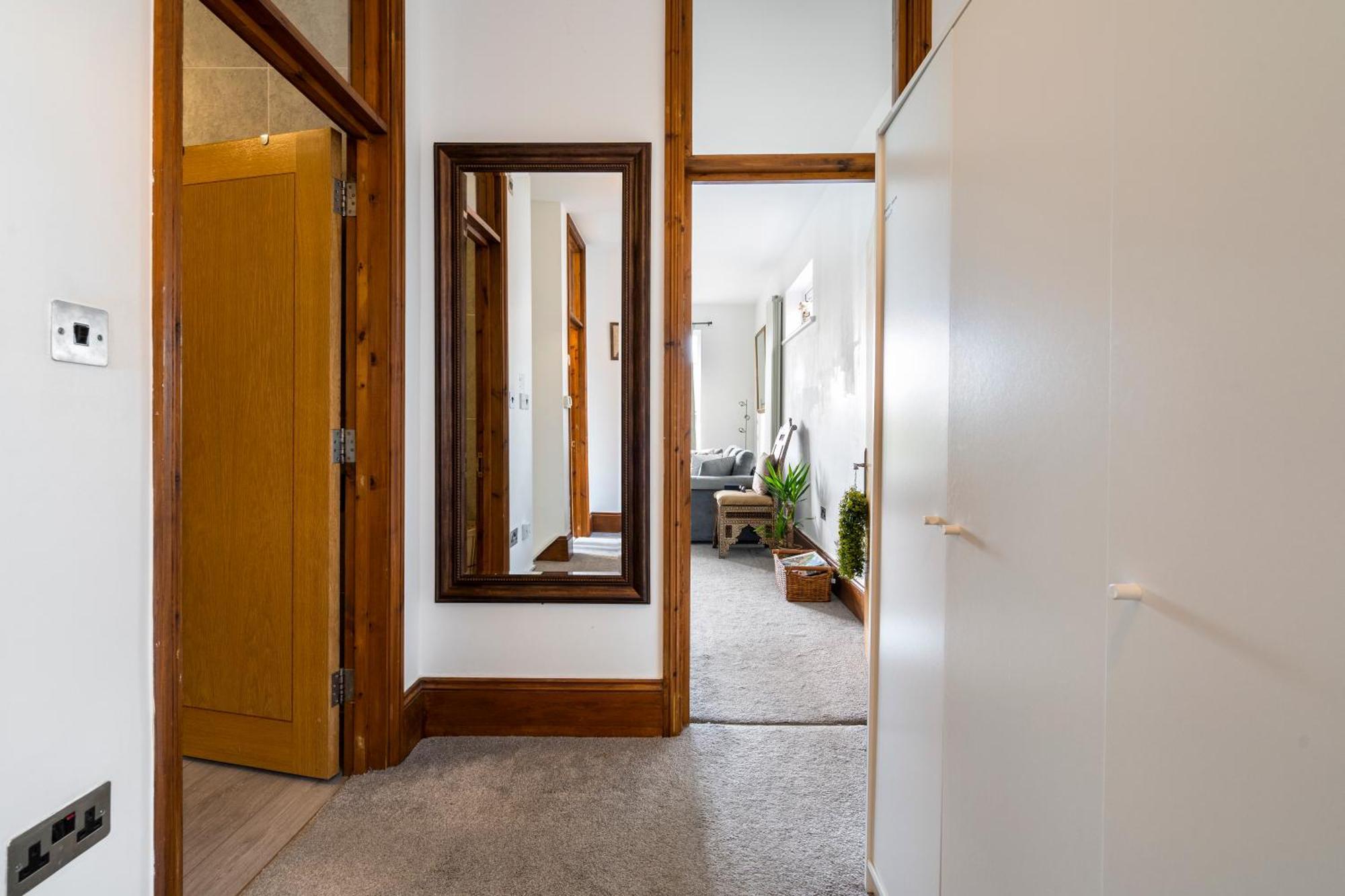 Modern 2 Bedroom Apartment In Mitcham, London Εξωτερικό φωτογραφία