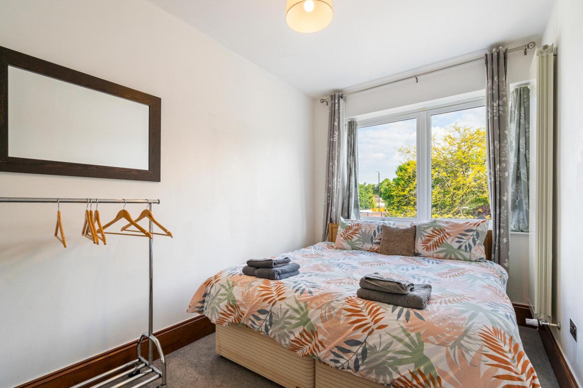 Modern 2 Bedroom Apartment In Mitcham, London Εξωτερικό φωτογραφία