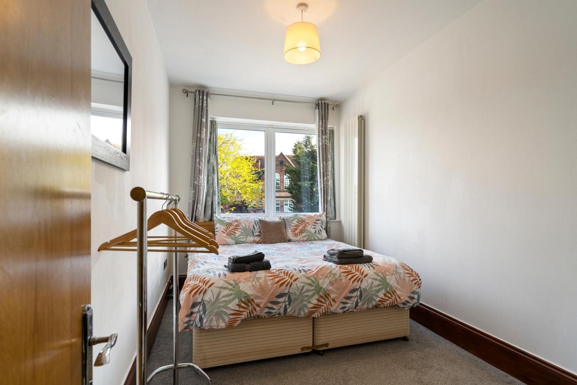 Modern 2 Bedroom Apartment In Mitcham, London Εξωτερικό φωτογραφία